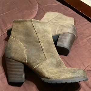 Clark’s Brand. GUC!